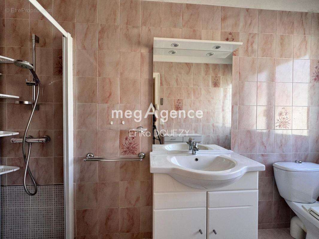 Maison de ville quartier Vendée, 3 chambres, garage, jardin - photo 10