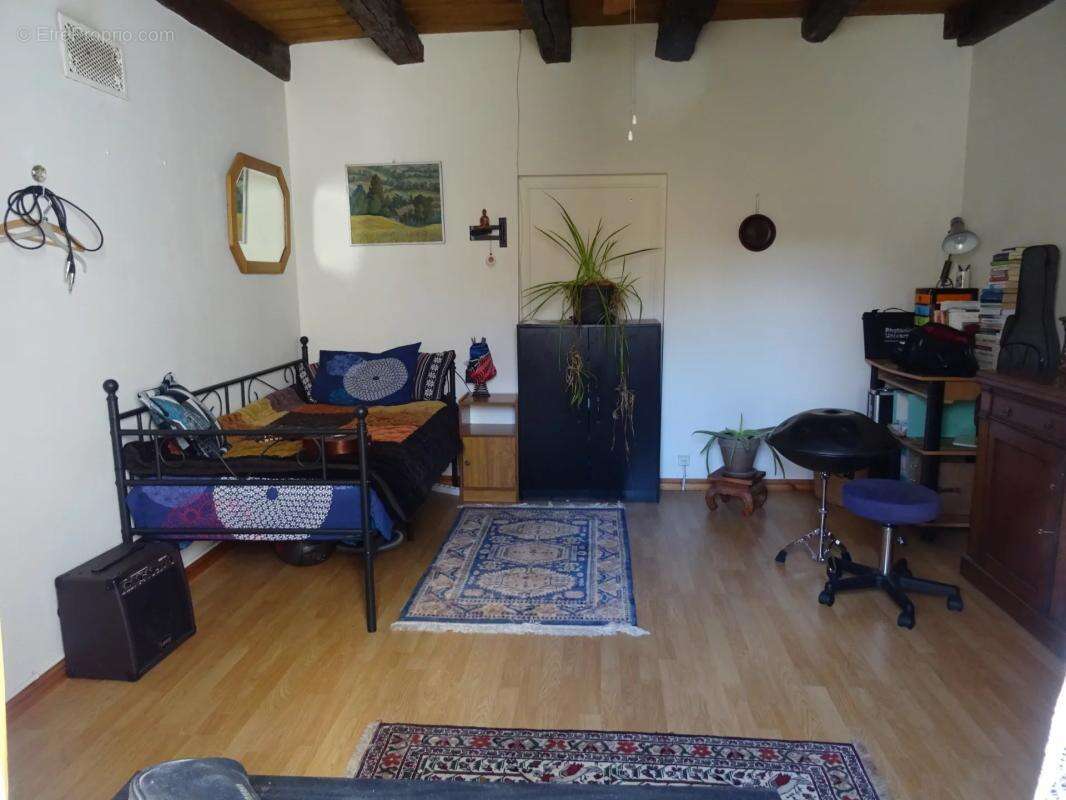 Maison à SAINT-CERNIN