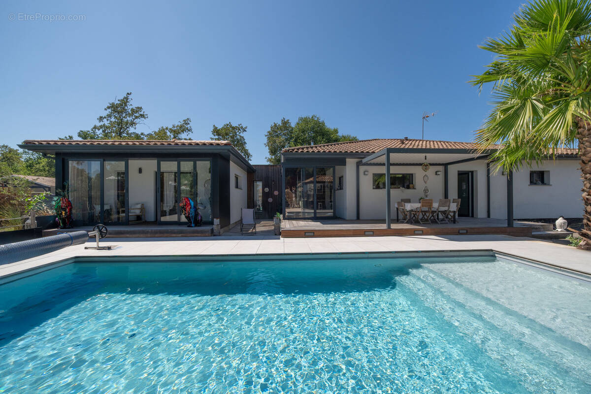 Maison à LE TEICH