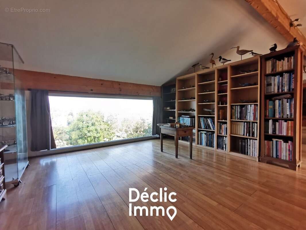 Maison en pierre  149 m²  Le Vanneau-Irleau  Cur du Marais Poitevin - photo 10