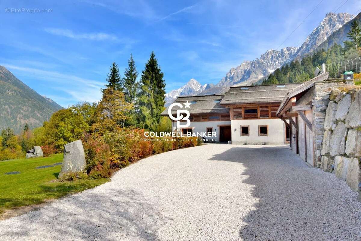 Maison à LES HOUCHES