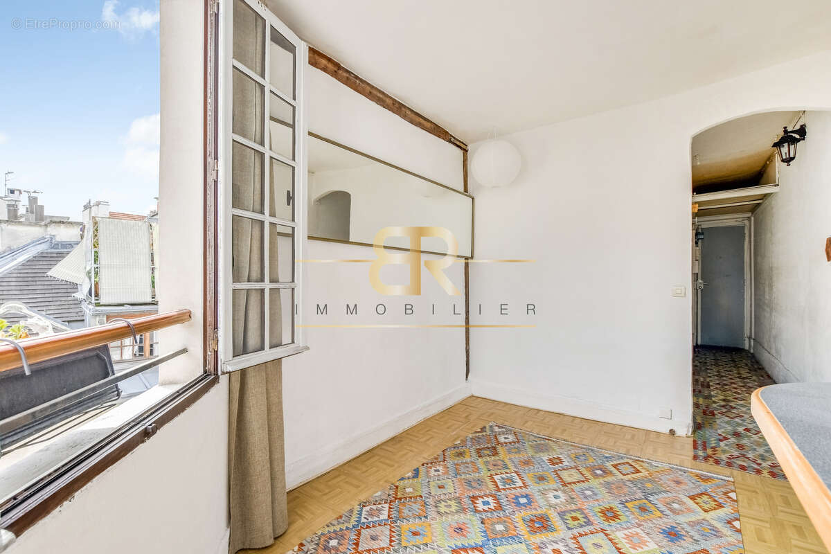 Appartement à PARIS-4E