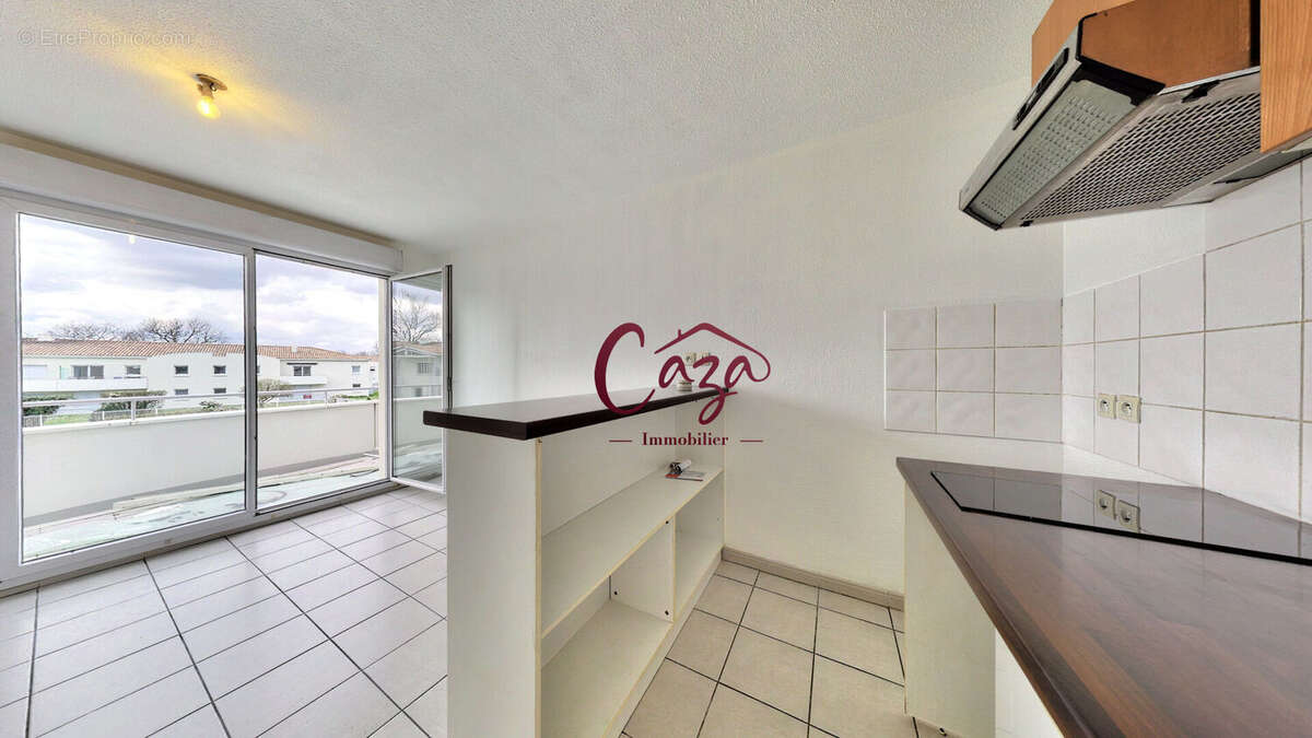 Appartement à FARGUES-SAINT-HILAIRE