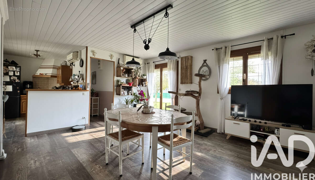 Photo 3 - Maison à GOUPILLIERES