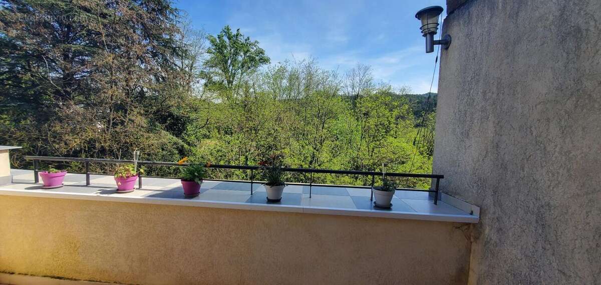 Appartement à BESSEGES