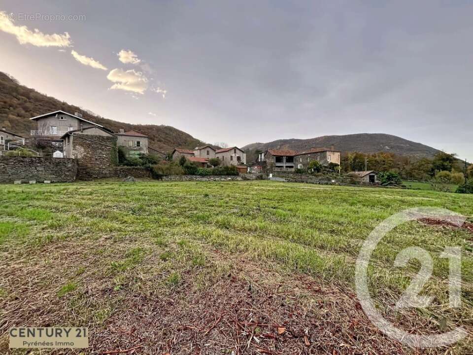 Terrain 1065 m² à Salechan  - photo 4