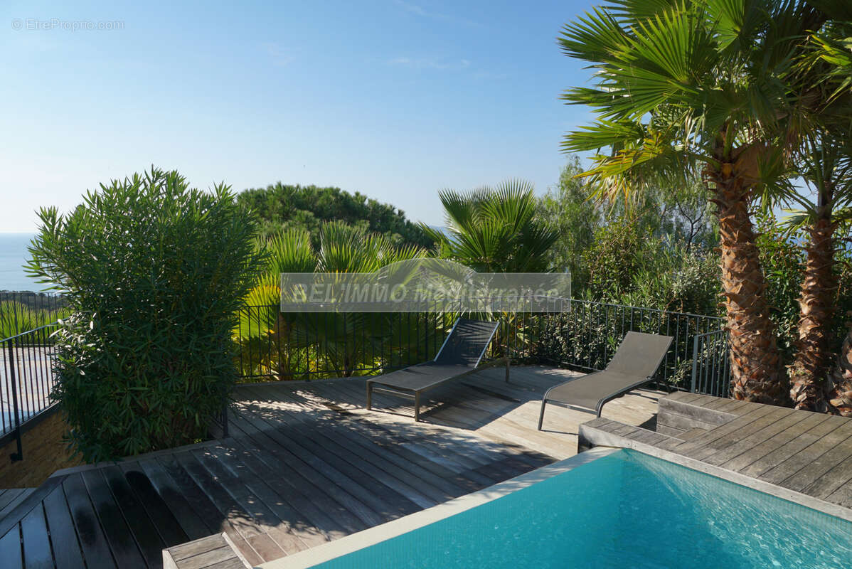 Maison à RAYOL-CANADEL-SUR-MER