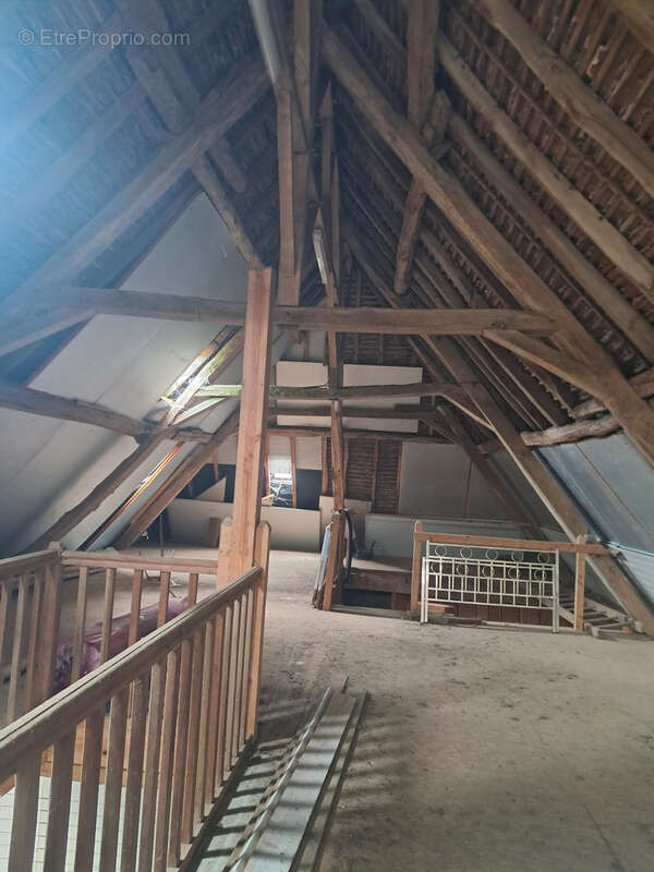 Maison à MONTGIBAUD