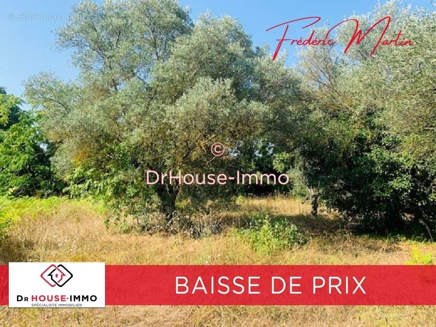 Terrain à UZES