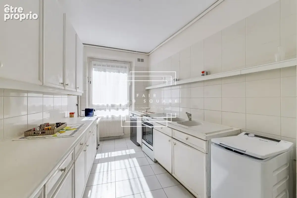 Appartement 155 m² à Paris-16e  - photo 8
