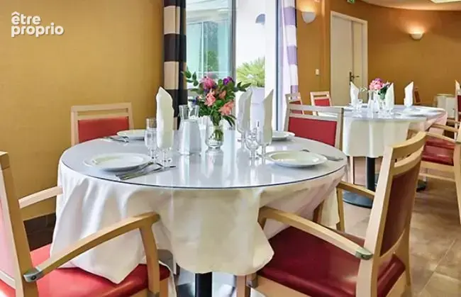 INVESTISSEMENT LOCATIF  Le Revest-les-Eaux  Résidence Ehpad Les Jardins du Revest  8.59 % de rentabilité - photo 3