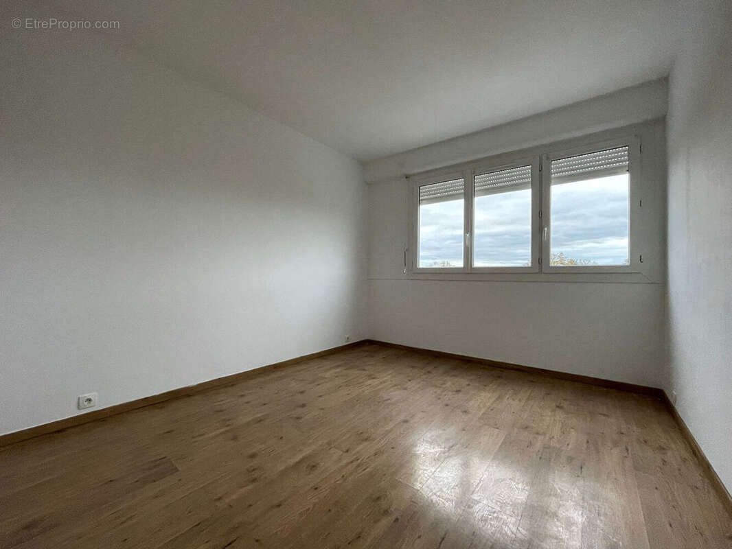 Appartement à AUBERGENVILLE