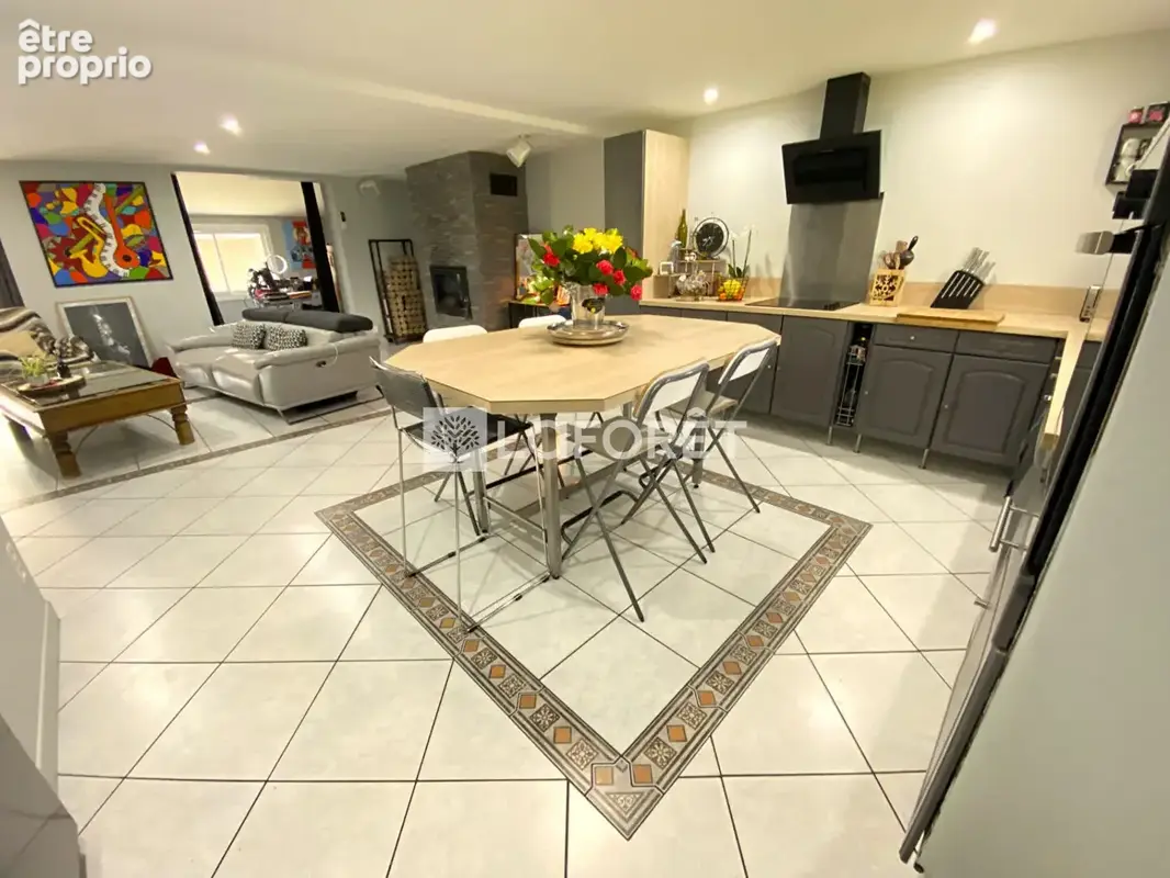 Maison 6 pièces 172 m² à LANTON - photo 5