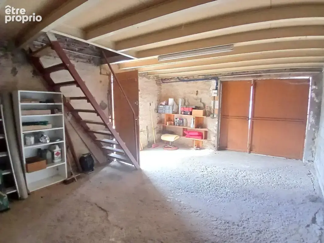 Petite maison de village avec cour et garage   Ambernac - photo 17