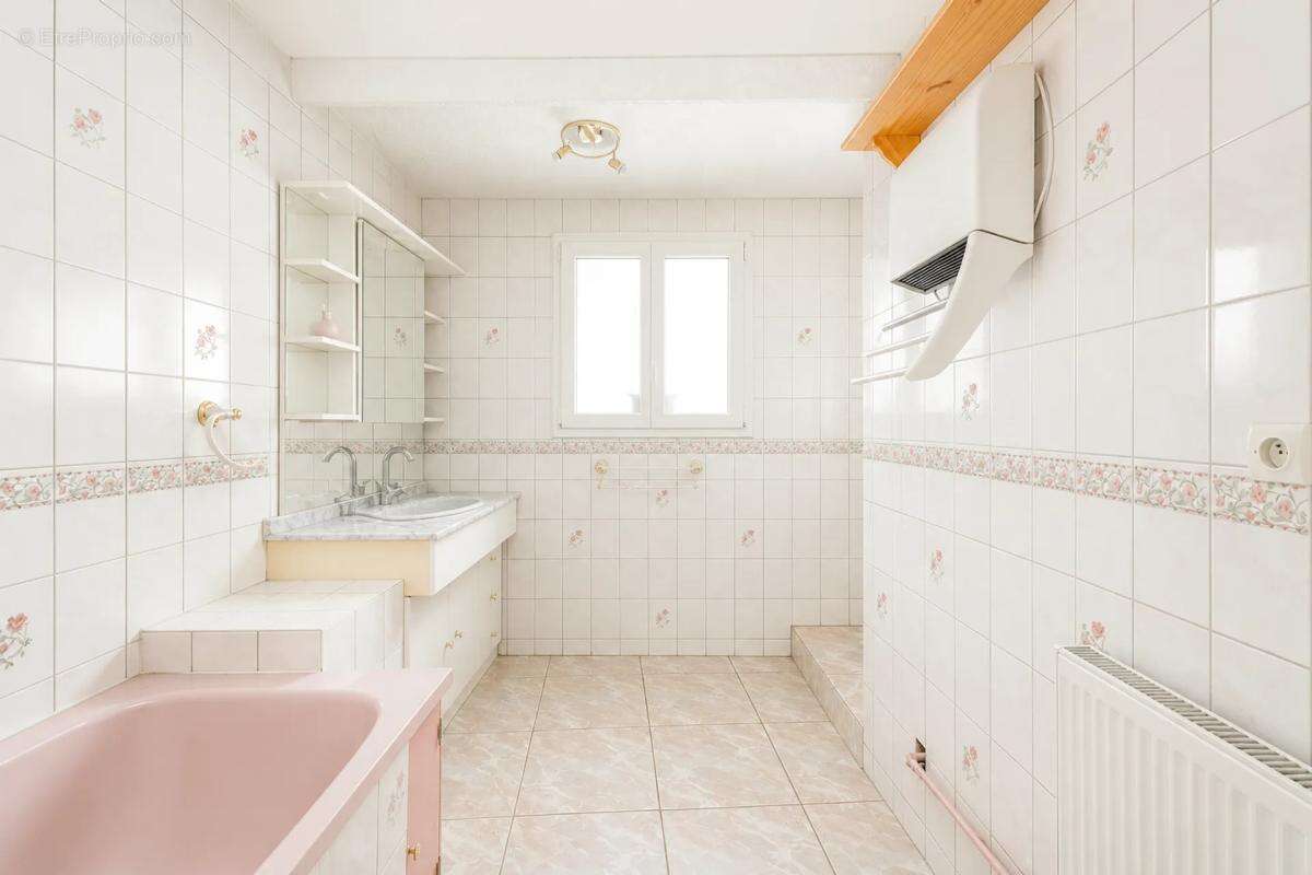 Maison de 11 pièces de 308 m² à Mitry-Mory - photo 13