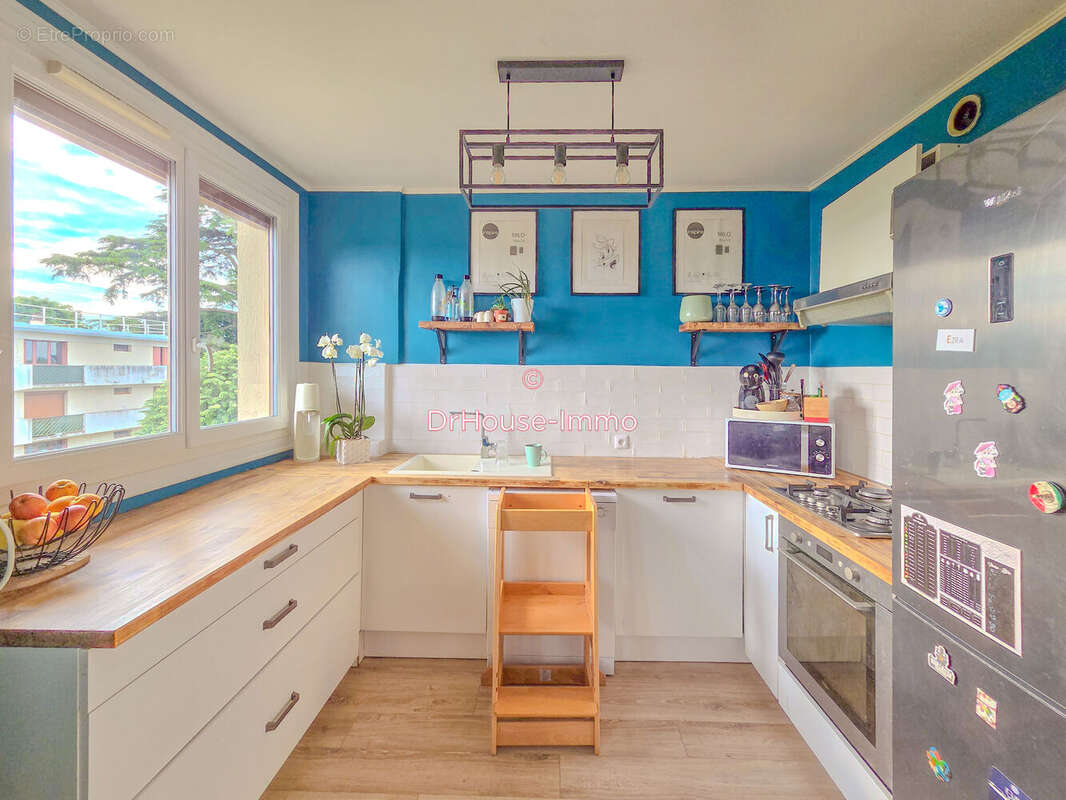 Appartement à SAINT-CYR-SUR-LOIRE