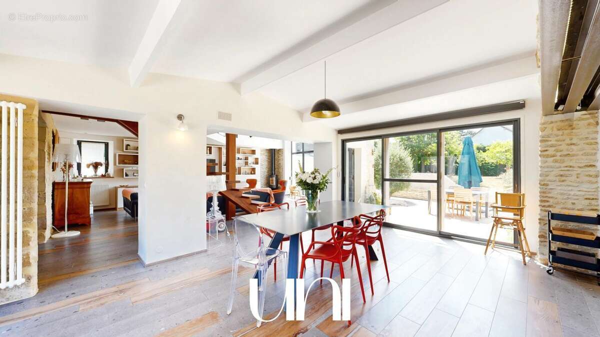 Maison 7 pièces de 264m2 avec jardin clos - Mathieu - photo 10
