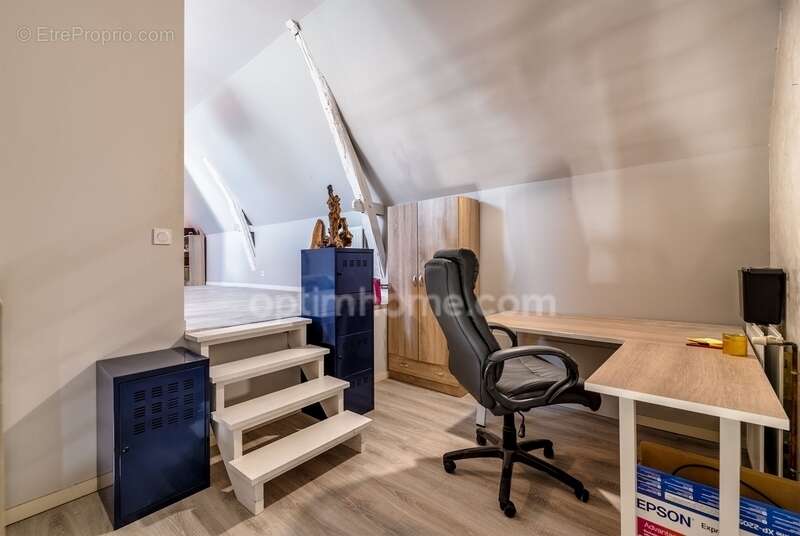 Maison à SAVIGNAC-LES-EGLISES