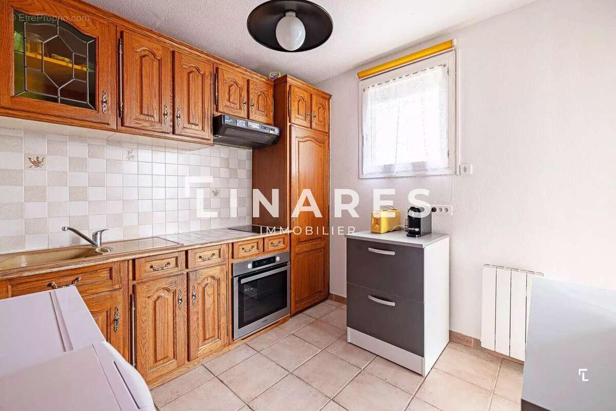 Appartement à MARSEILLE-15E