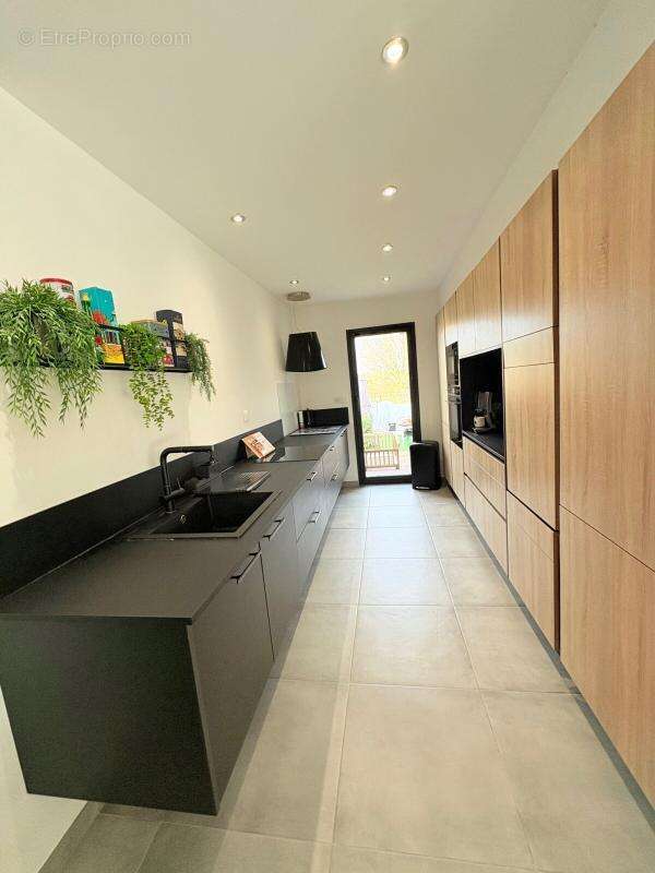Maison - Lattes - 121m² - photo 3