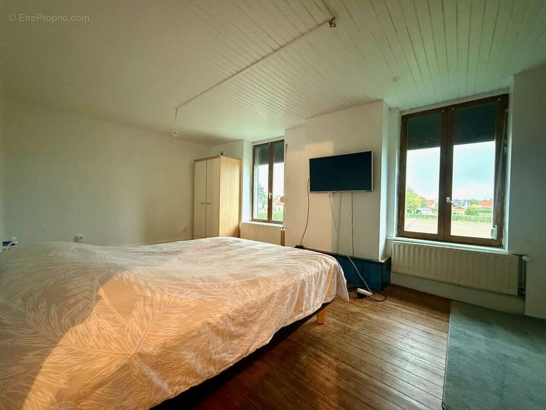 Appartement à OYE-PLAGE