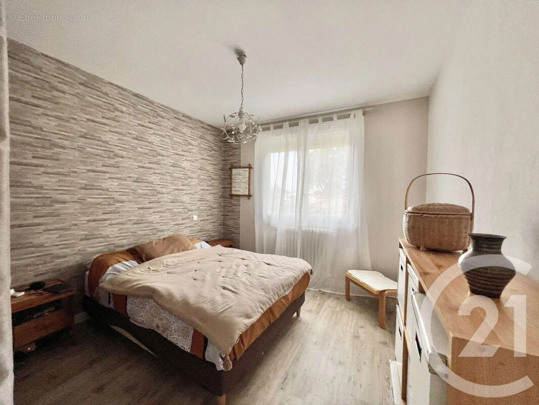 Appartement 96 m² à Portet-Sur-Garonne  - photo 4