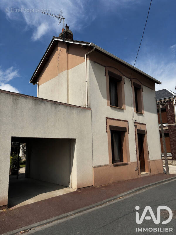 Photo 1 - Maison à LE PETIT-QUEVILLY