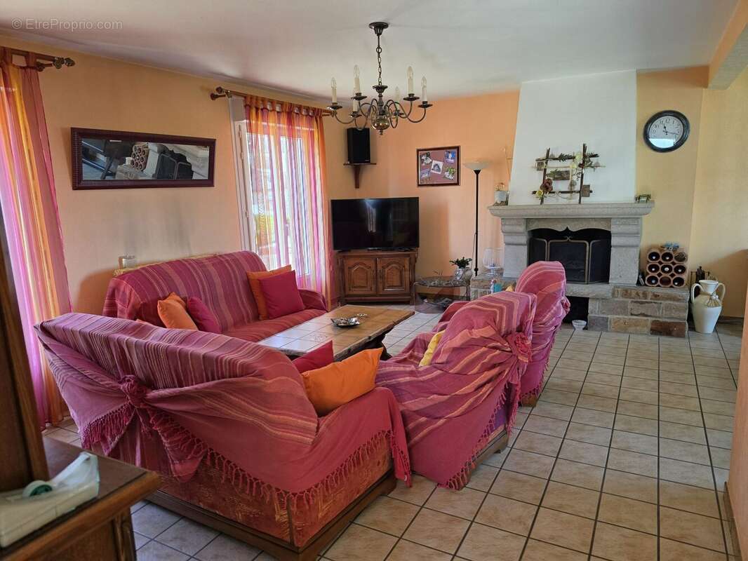 Maison à MONCONTOUR