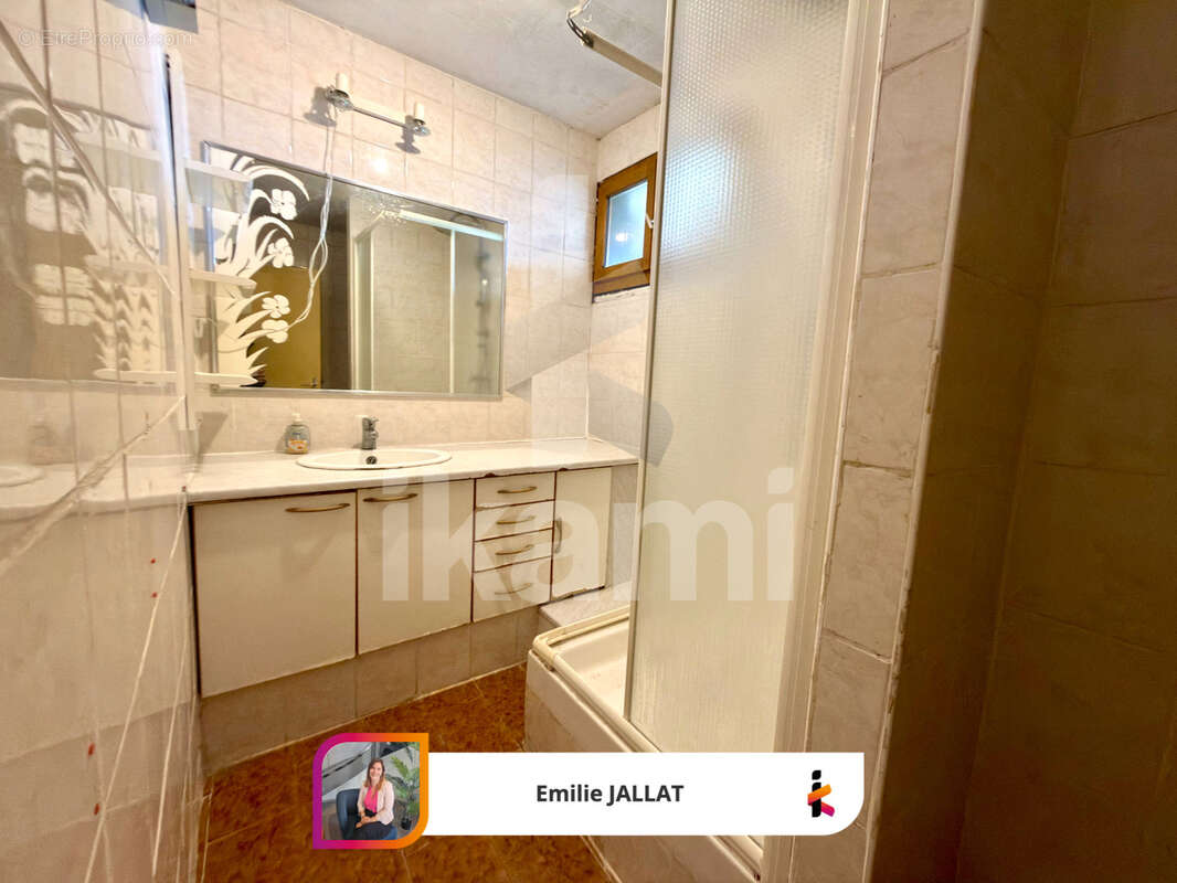 Maison à SAINT-JEAN-DE-MOIRANS