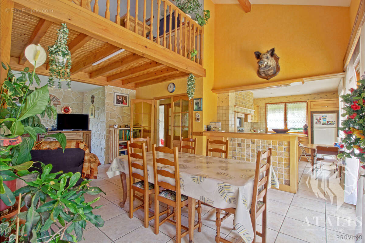 Maison à SAINT-MARTIN-EN-VERCORS