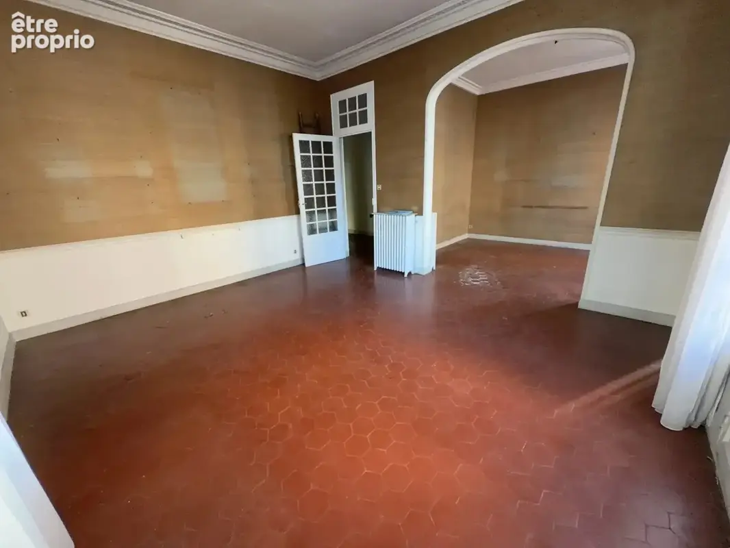 Immeuble de caractère, 3 apart, 1 local Ccial, garage 100 m2. - photo 15