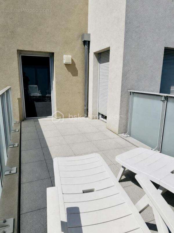 Appartement à RILLIEUX-LA-PAPE