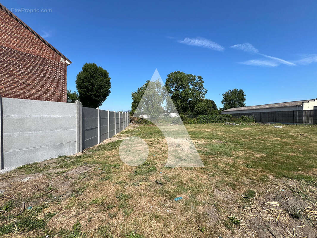 Terrain à HERGNIES