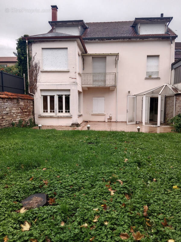 Maison à LUXEUIL-LES-BAINS