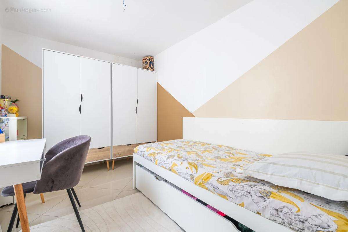 Appartement à VILLENEUVE-SAINT-GEORGES