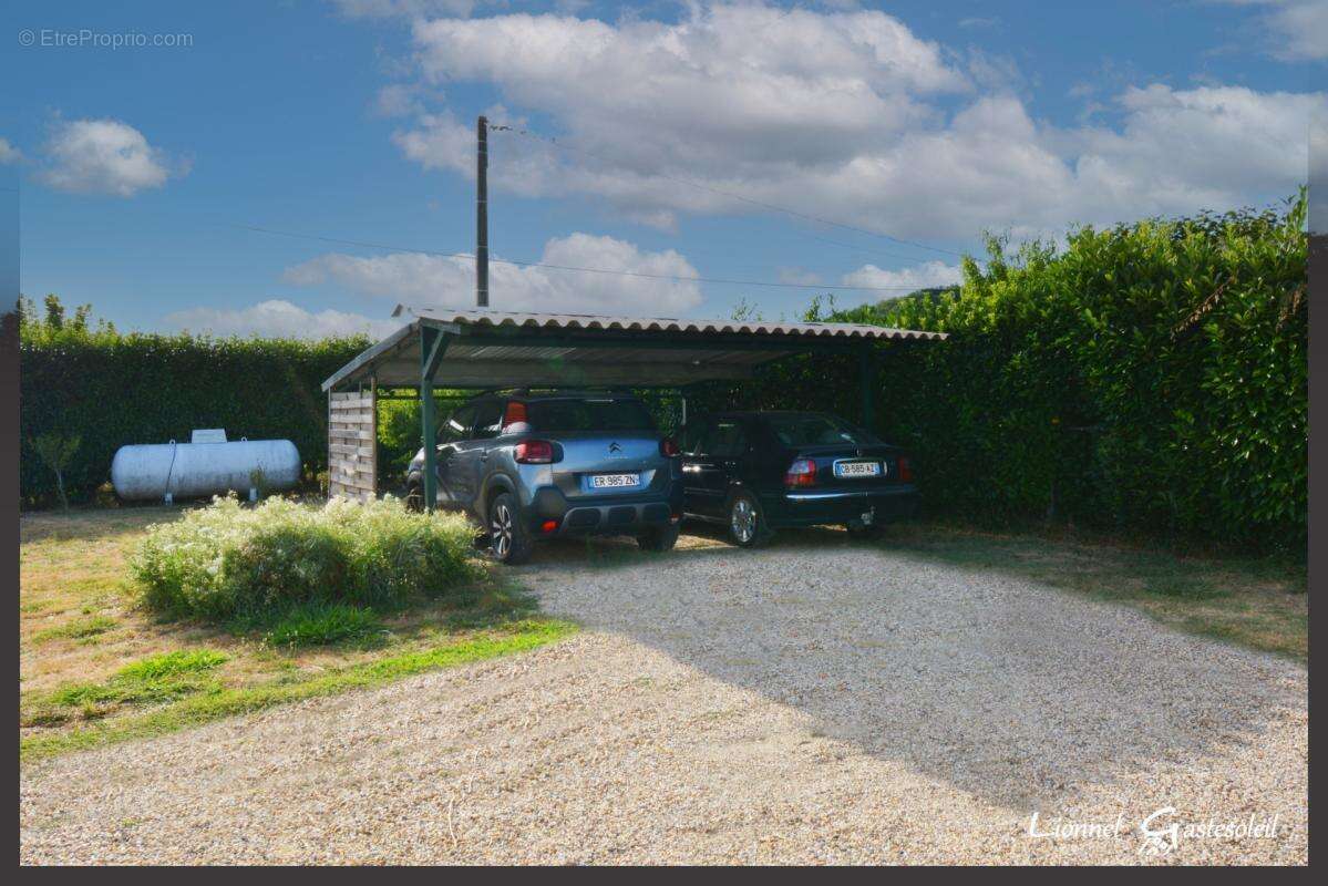 Maison à vendre 2/3 chambres car-port sur la commune de  SAINT ANTOINE DE BREUILH (24) en Dordogne - photo 3
