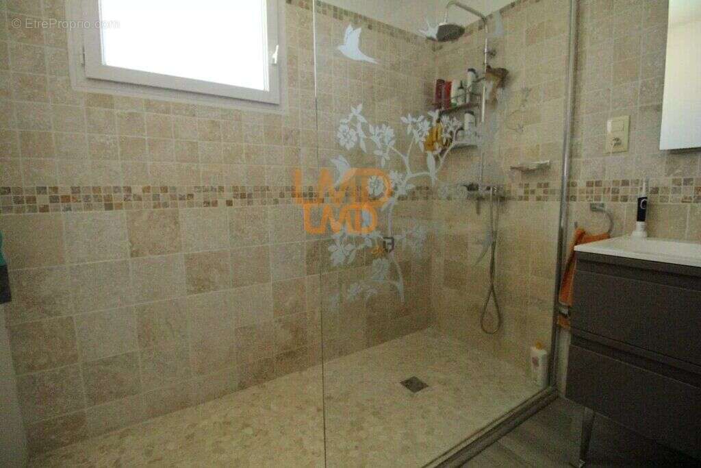 Maison à ENSUES-LA-REDONNE