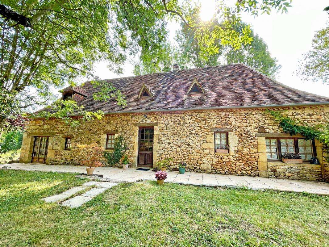 Maison à MAUZENS-ET-MIREMONT