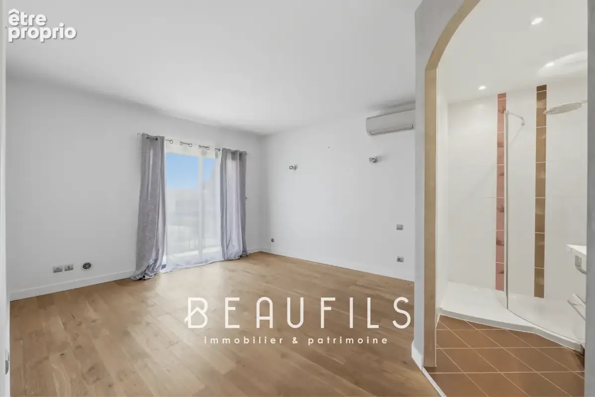 Exclusivité. Penthouse 150m2 avec terrasse vue Tour de Constance - photo 6