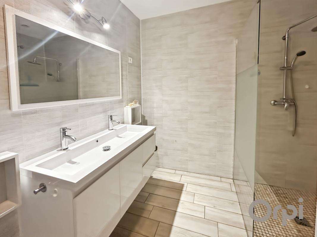 Maison à FLEURANCE