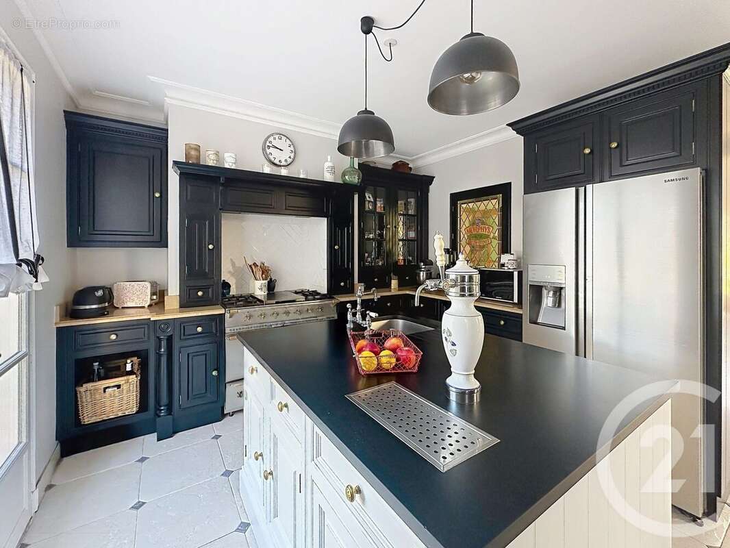 Photo 6 - Maison à THIAIS