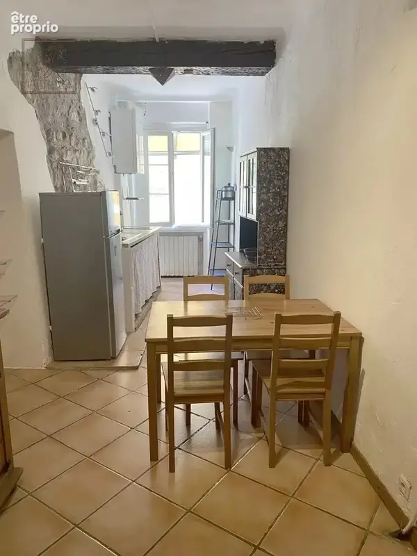Vieux Nice - F1 de 30 m2 - au calme - photo 2