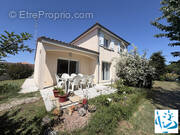 Maison à BIARD
