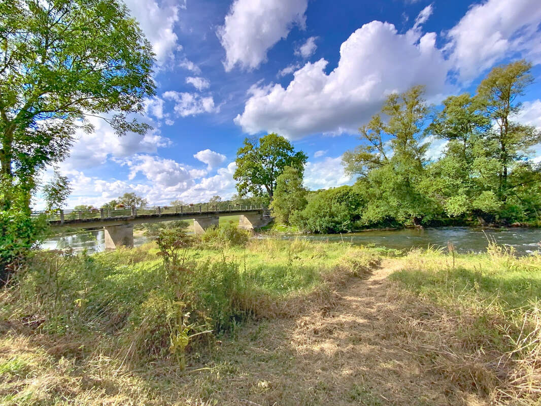 Maison à HAN-SUR-MEUSE