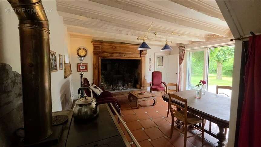 Maison à THAURON