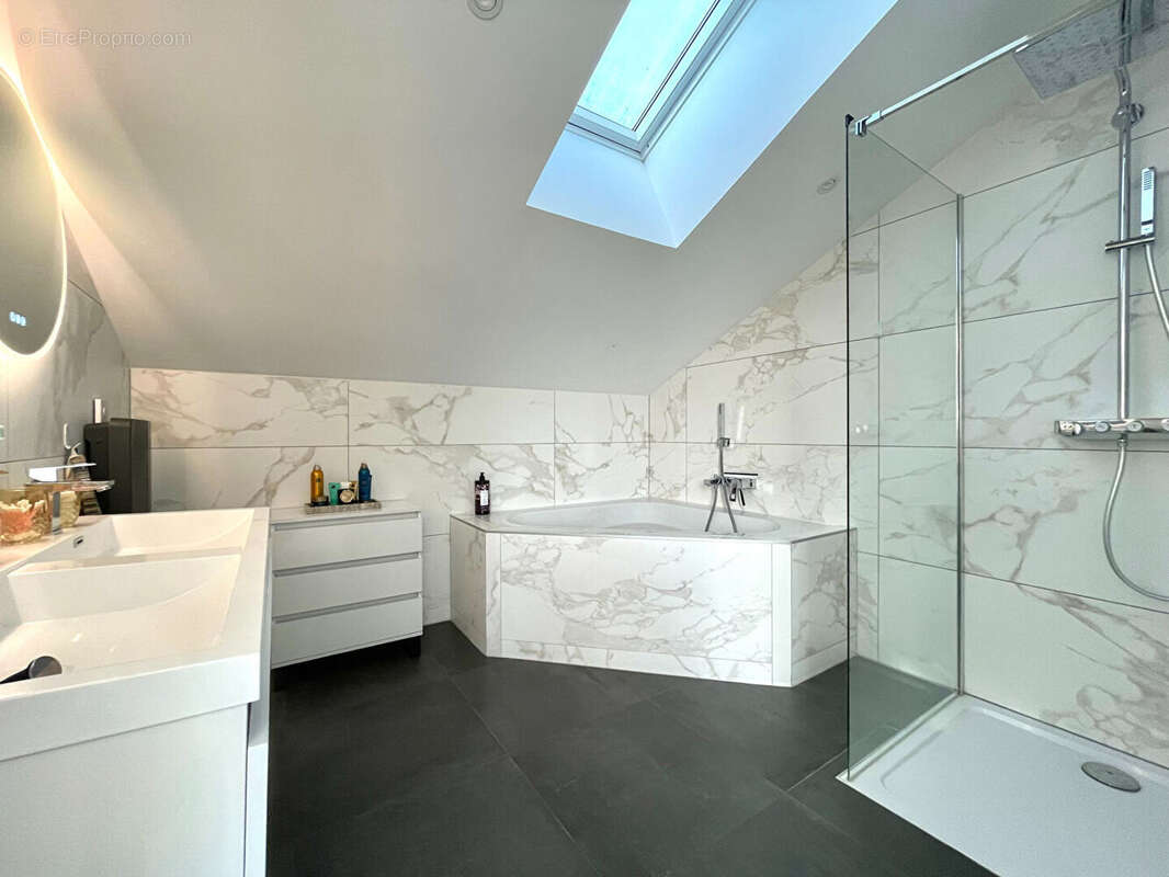 Appartement à FLORANGE