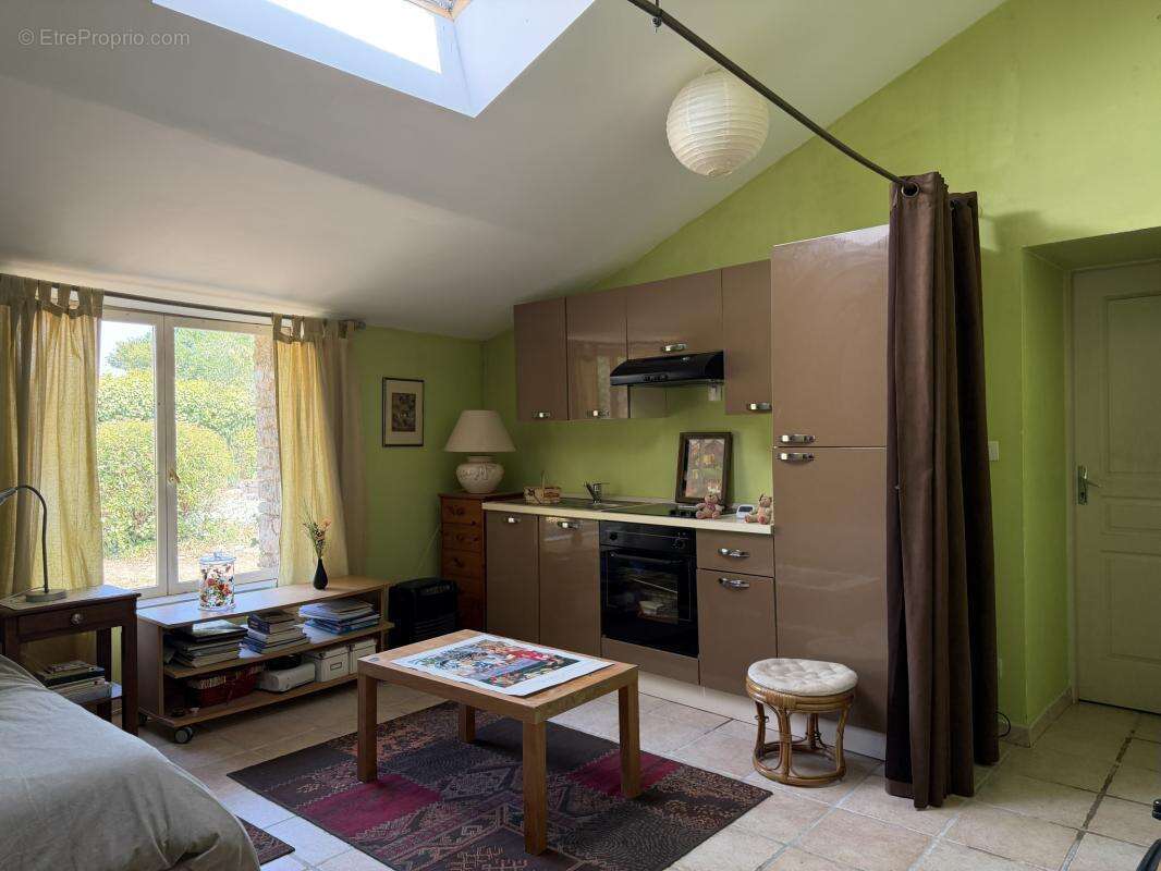 Ensemble immobilier de caractère composé de deux maisons en - photo 7