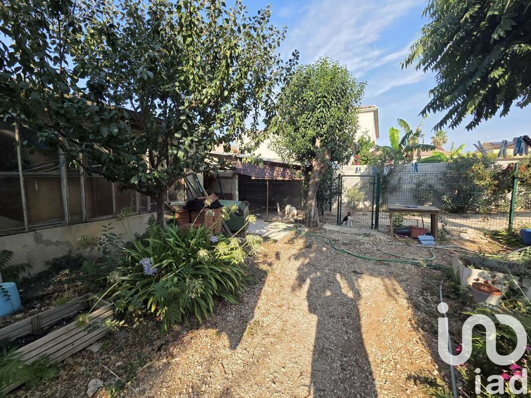 Photo 2 - Maison à LA CRAU