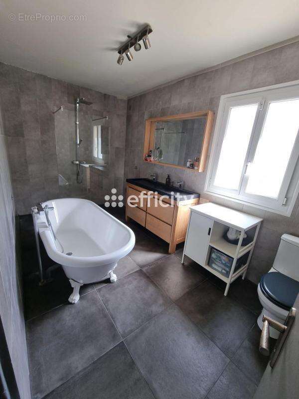 Maison 114 m² à Nice  - photo 8