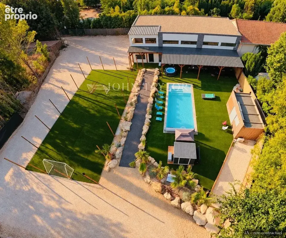 Mollégès — Propriété contemporaine de 350 m² avec piscine et pool-house, entre Alpilles et Luberon - photo 2